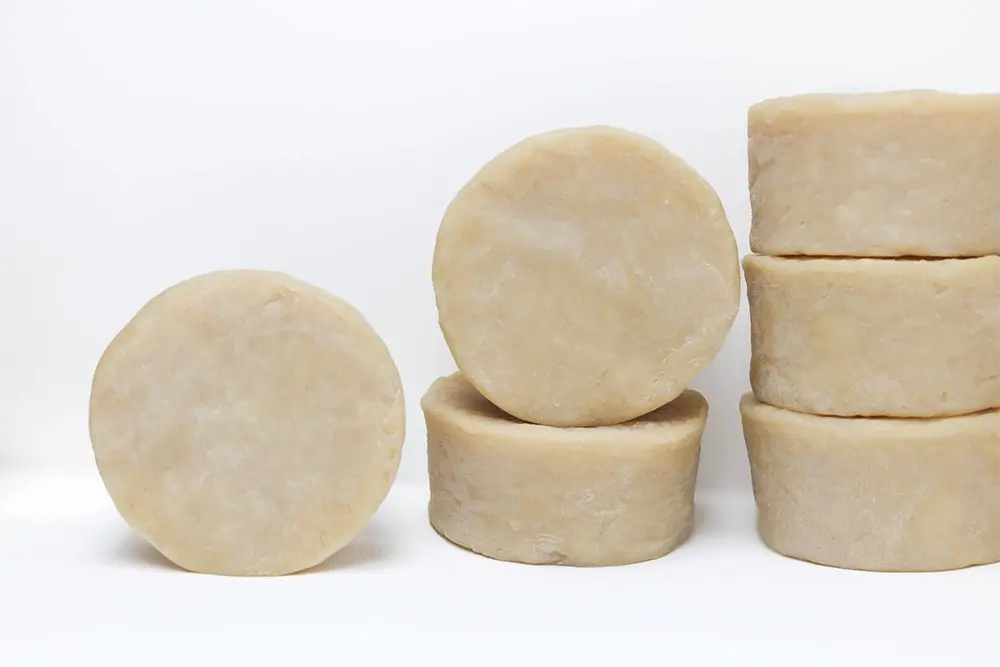 Sandalwood Shave Soap with natural ingredients